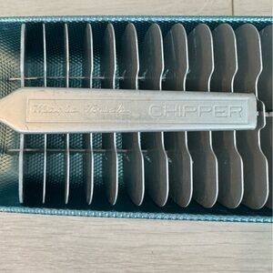 Vintage Magic Touch Chipper Metal Ice Cube Tray